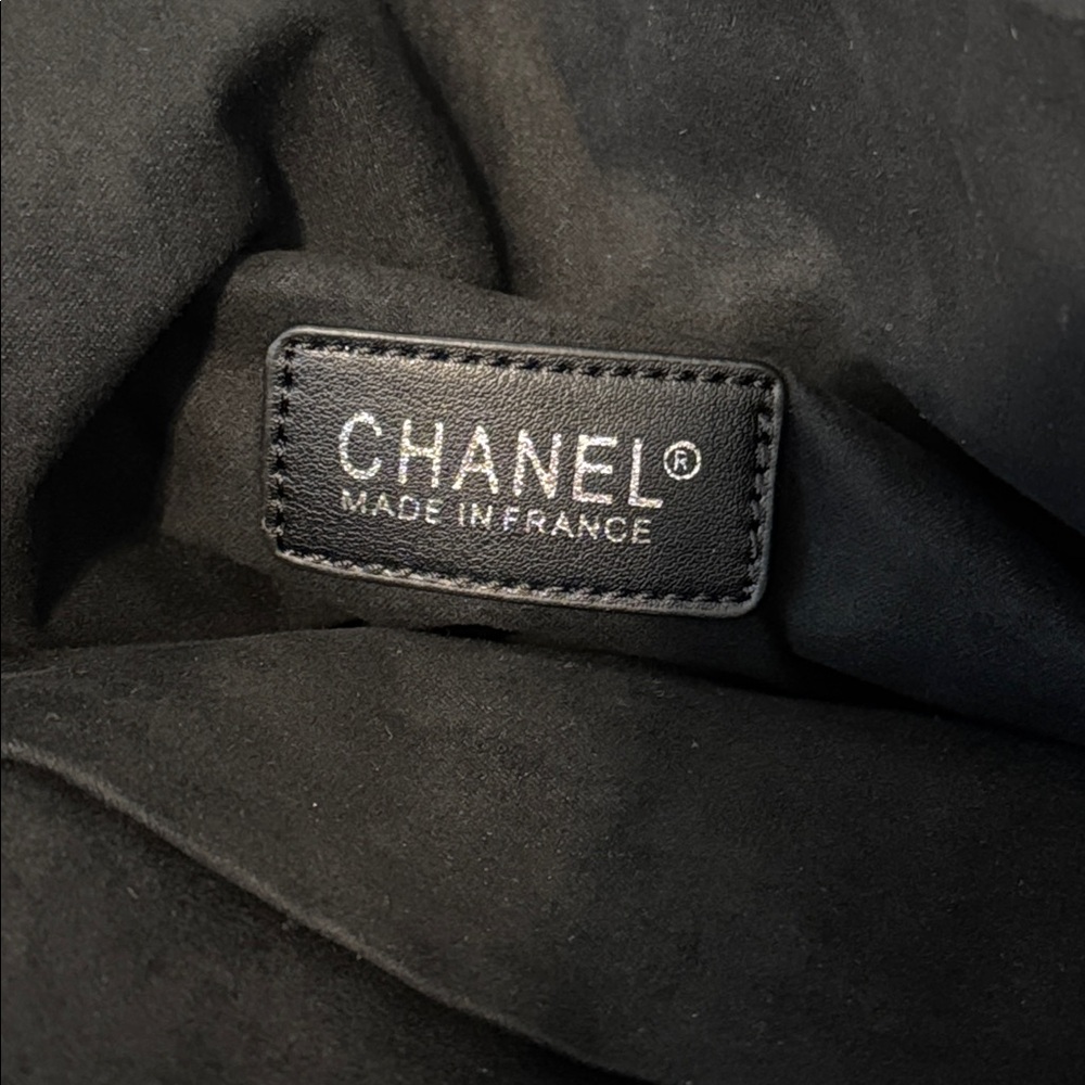 CHANEL Black and White Logo Tote - NEW - Picture 4 of 10